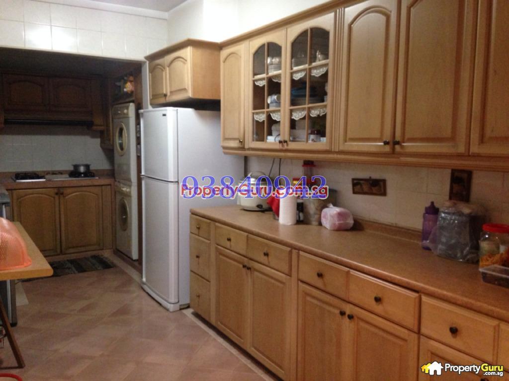 Blk 102 Rivervale Walk (Sengkang), HDB Executive #84690042